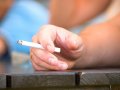 Crianças expostas à fumaça do cigarro também sofrem os efeitos do tabagismo