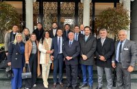 Amélio Cayres participa de Fórum Econômico na Suíça e destaca políticas sustentáveis do Tocantins como referência mundial