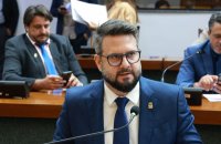 Asfalto que dá acesso à Ilha do Cará, entre Colinas e Palmeirante, é solicitado por Mantoan