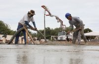 Concretagem marca avanço da obra do Centro de Educação e Saúde Inclusiva em Palmas