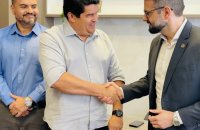 Em visita ao HGP, Mantoan reforça investimento na saúde com torre de vídeo cirúrgica para os pacientes
